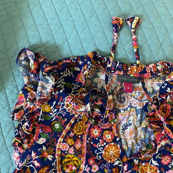 NWT Vince Camuto Ruffle Sleeve Top Sz S - Picture 8 of 12